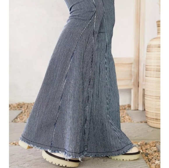 NWT Saints & Hearts Flare High-Rise Pinstripe Denim Jeans - Picture 14 of 14